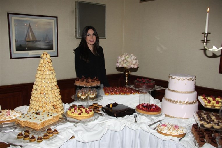 Reem Seklaoui lance Maison S Art et créations des desserts français